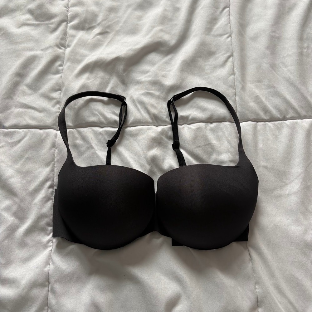 Skims Fits Everybody T-Shirt Push Up Bra Onyx Black Underwire 32D Luxury Goth